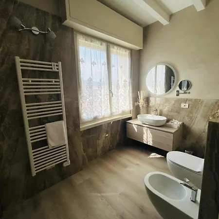 Civico 69 Esclusivo In Franciacorta Bed & Breakfast